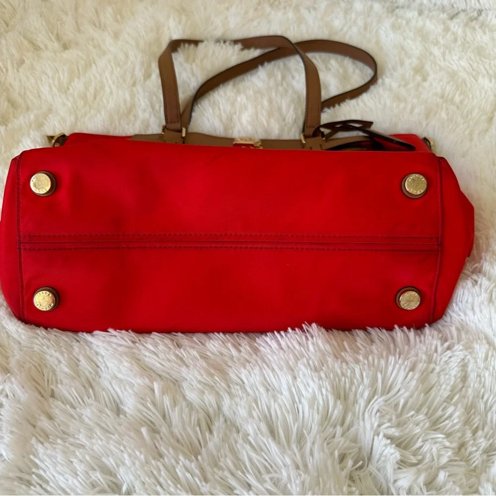 Michael Kors Hamilton Nylon Large Red Messenger Tote Bag - Picture 3 of 10